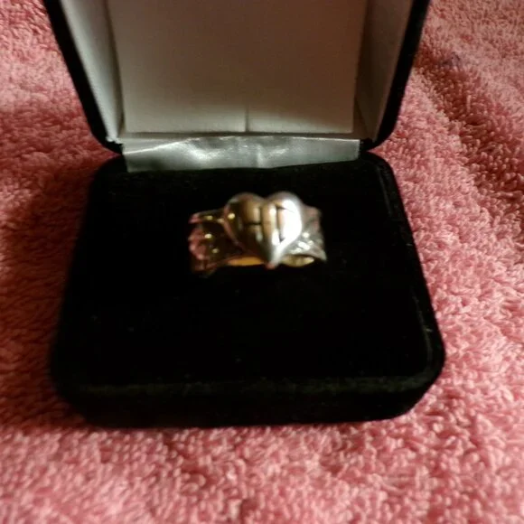 Harley Davidson Ring - Picture 2 of 6